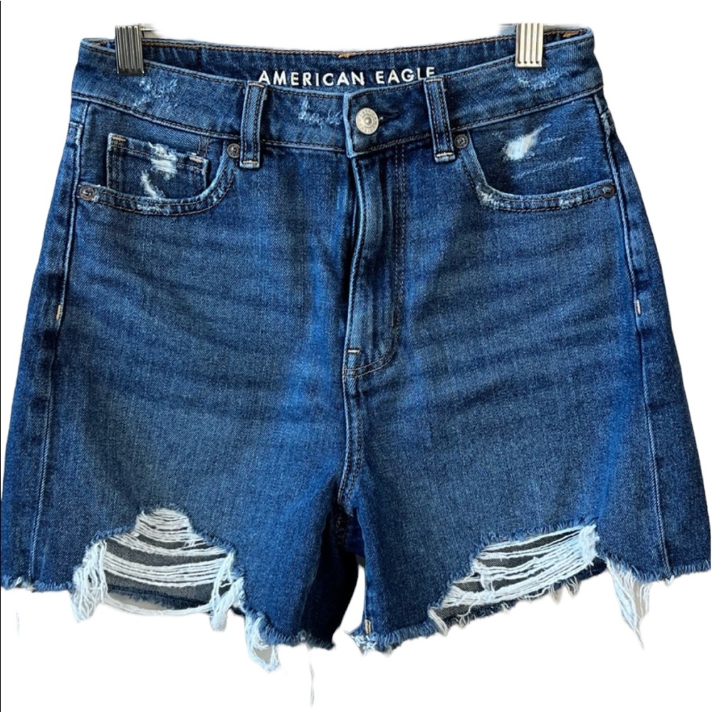 AMERICAN EAGLE High Rise Mom Shorts ✨